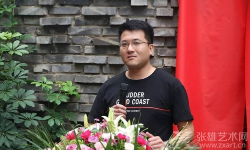 执行策展人李擎先生